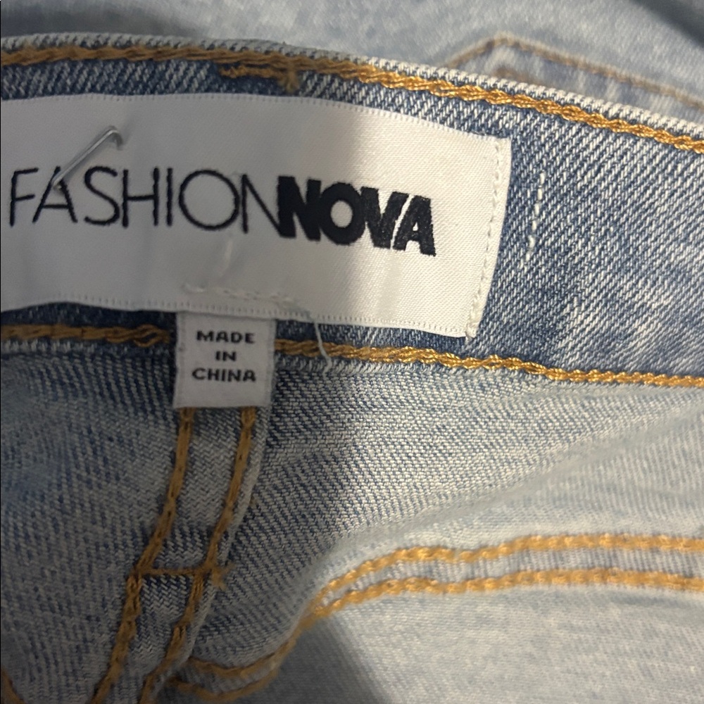 Fashion Nova Light Blue Flare Jeans - Picture 5 of 6